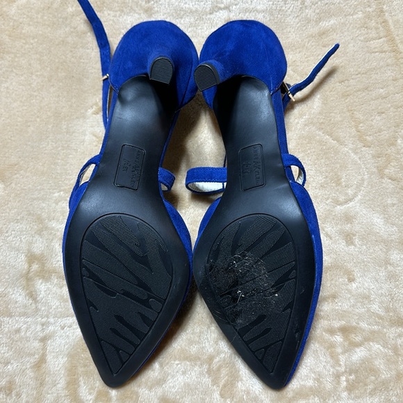 Anne Klein blue suede strappy heel - Picture 8 of 8